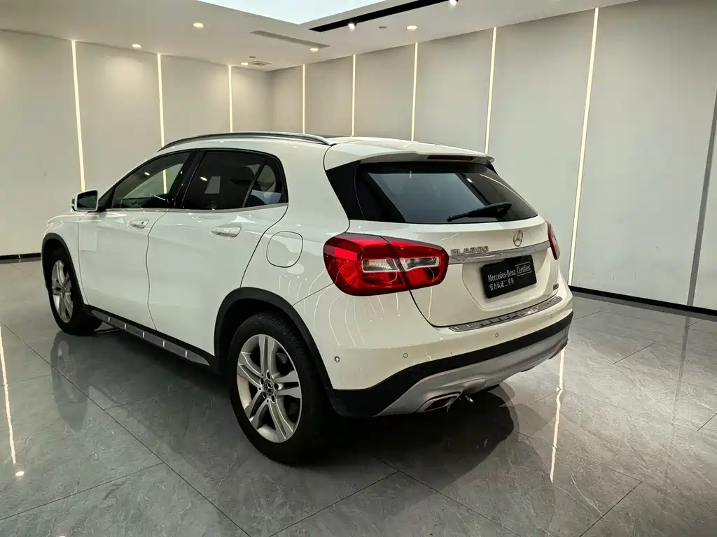 Mercedes-Benz Mercedes-Benz GLA 2016 GLA 200 Sport Edition 2017 - thumbnail 13