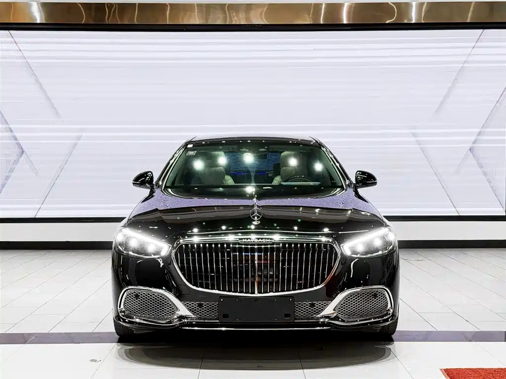 Mercedes-Benz Maybach S-Class 2021 S 480 4MATIC 2022 - thumbnail 4