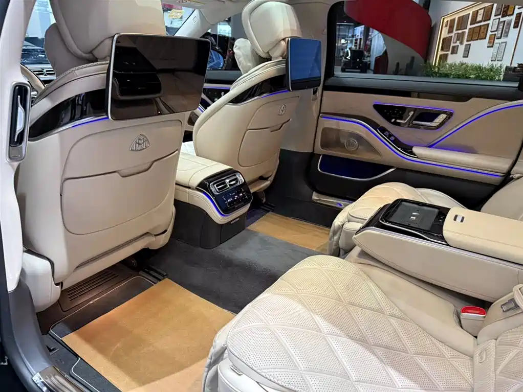 Mercedes-Benz Maybach S-Class 2021 S 480 4MATIC 2022 - thumbnail 22