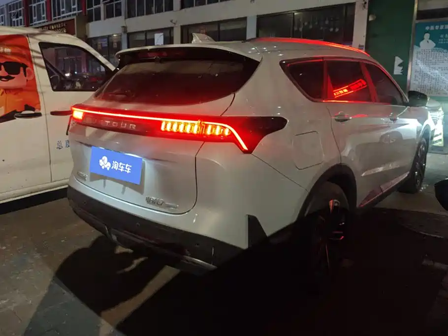 Jetour Shanhai Jetour Shanhai L7 2024 1.5T 120km ULTRA 7-seater 2024 - thumbnail 3