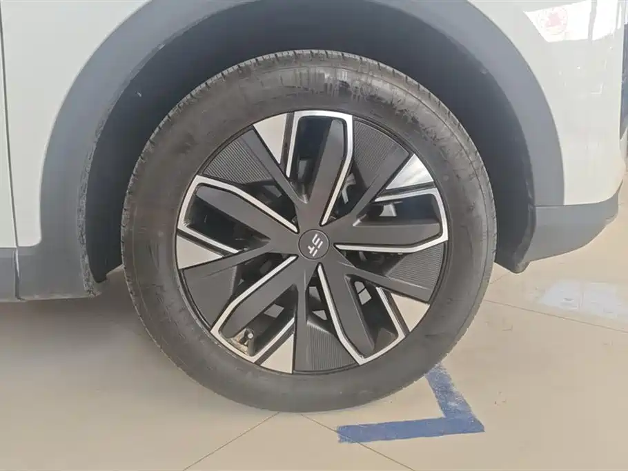 Jetour Shanhai Jetour Shanhai L7 2024 1.5T 120km ULTRA 7-seater 2025 - thumbnail 6