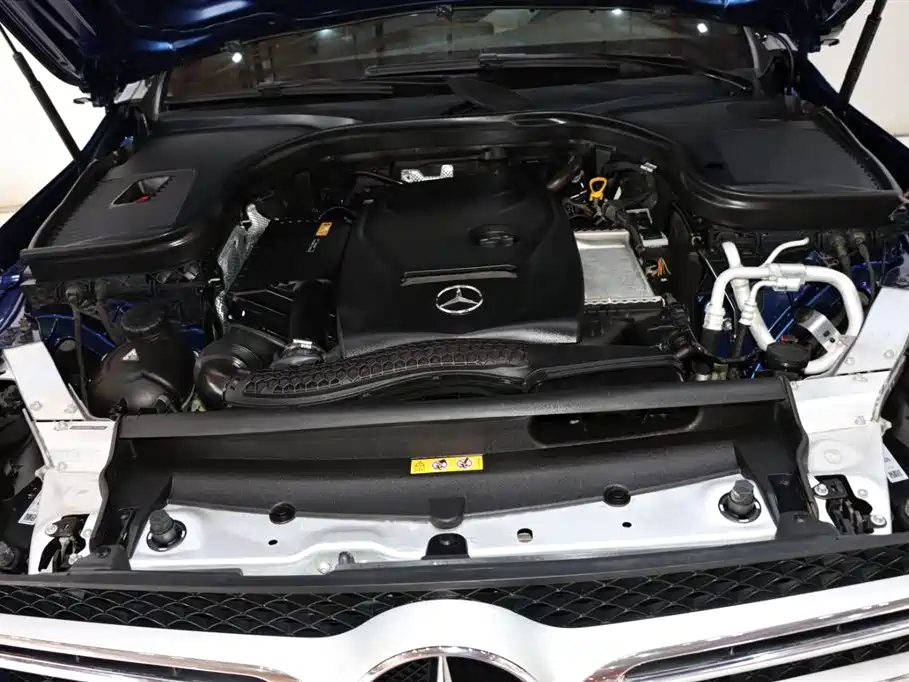 Mercedes-Benz Mercedes-Benz GLC 2017 GLC 260 4MATIC Sport Edition 2018 - thumbnail 19