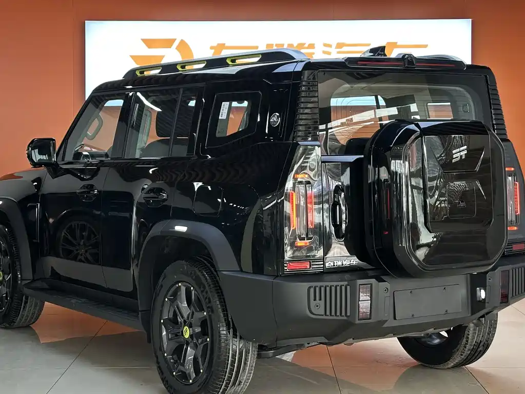 Jetour Shanhai Jetour Traveler C-DM 2024 C-DM 129KM Forest Edition 2026 - thumbnail 7