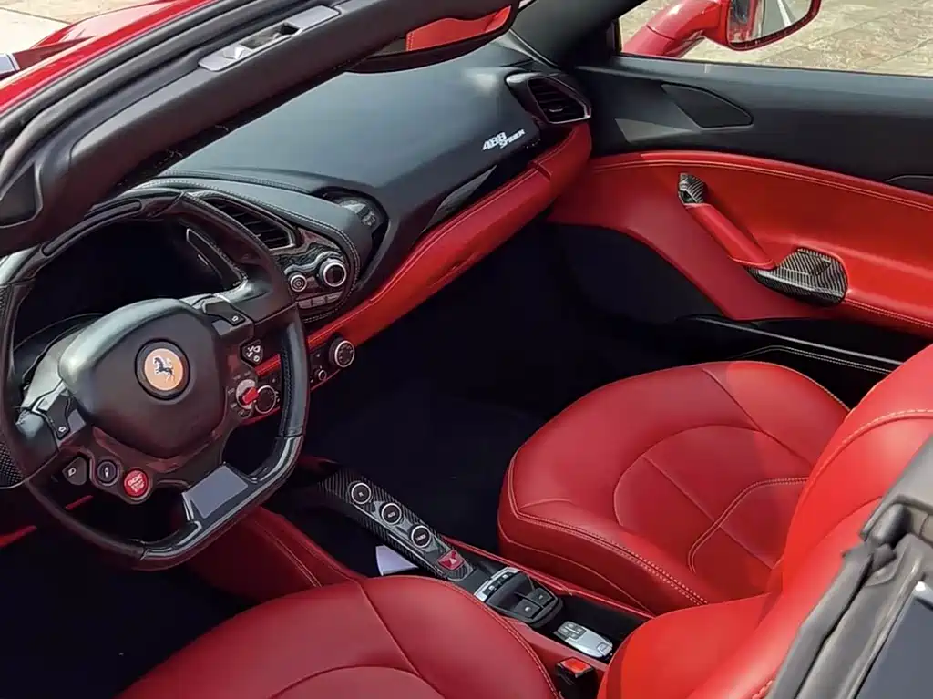 Ferrari Ferrari 488 Spider 2015 488 Spider 2018 - thumbnail 5