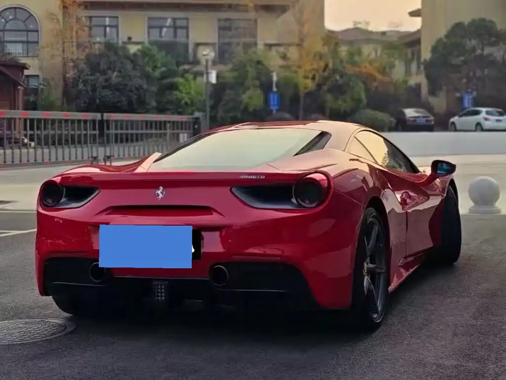 Ferrari Ferrari 488 GTB 2015 488 GTB 2018 - thumbnail 2