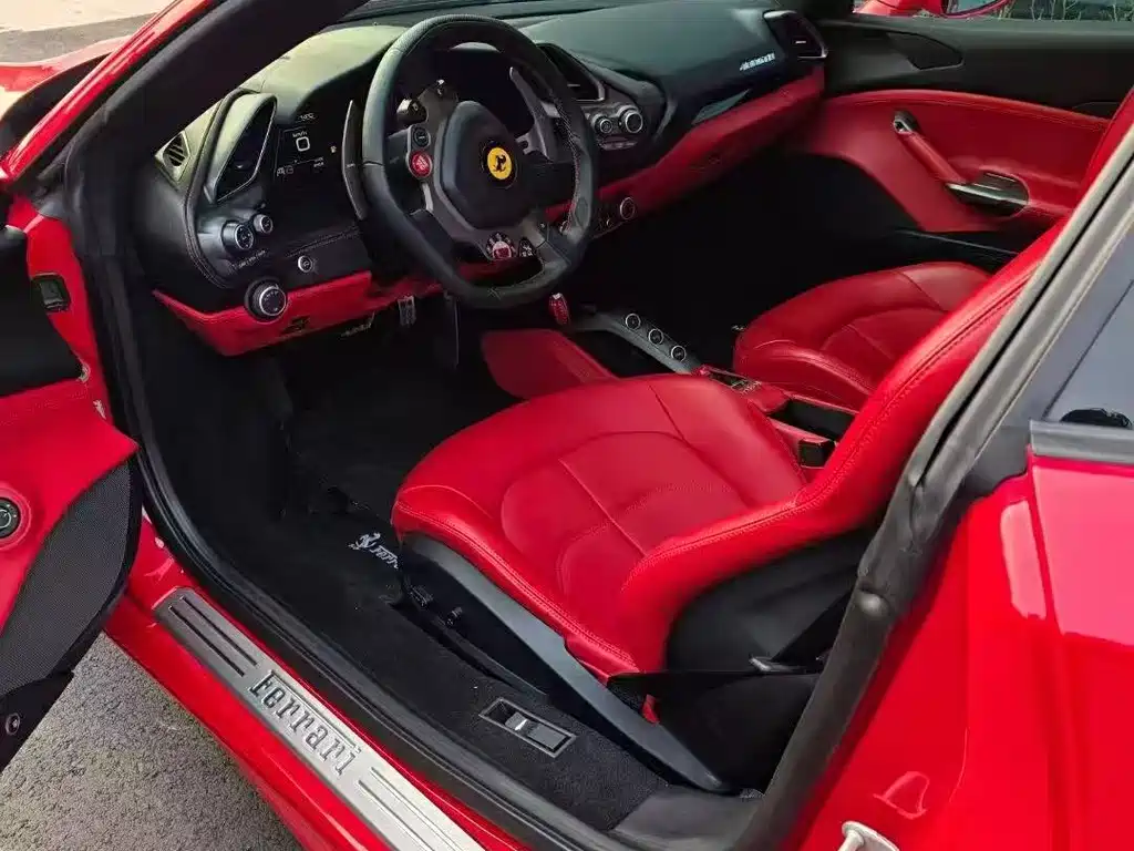 Ferrari Ferrari 488 GTB 2015 488 GTB 2018 - thumbnail 5