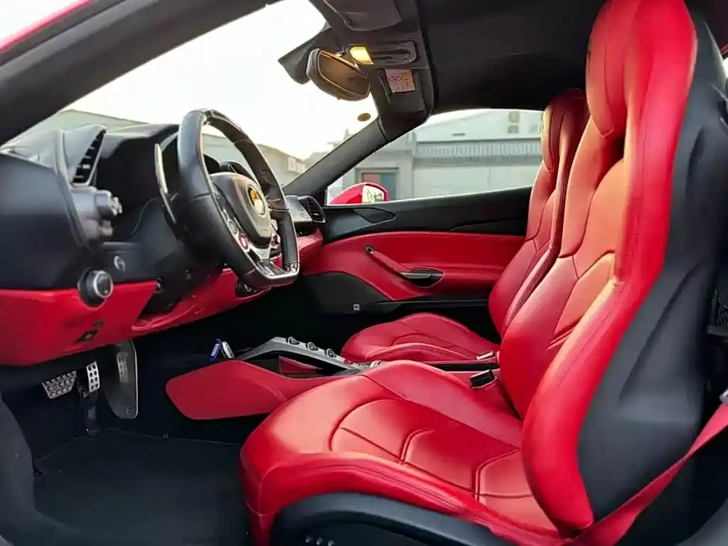 Ferrari Ferrari 488 Spider 2015 488 Spider 2018 - thumbnail 6