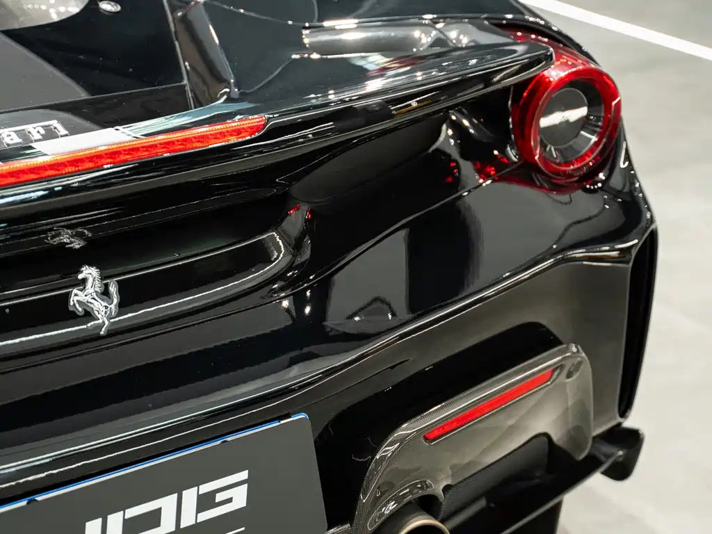 Ferrari Ferrari 488 Pista 2018 488 Pista 2019 - thumbnail 21