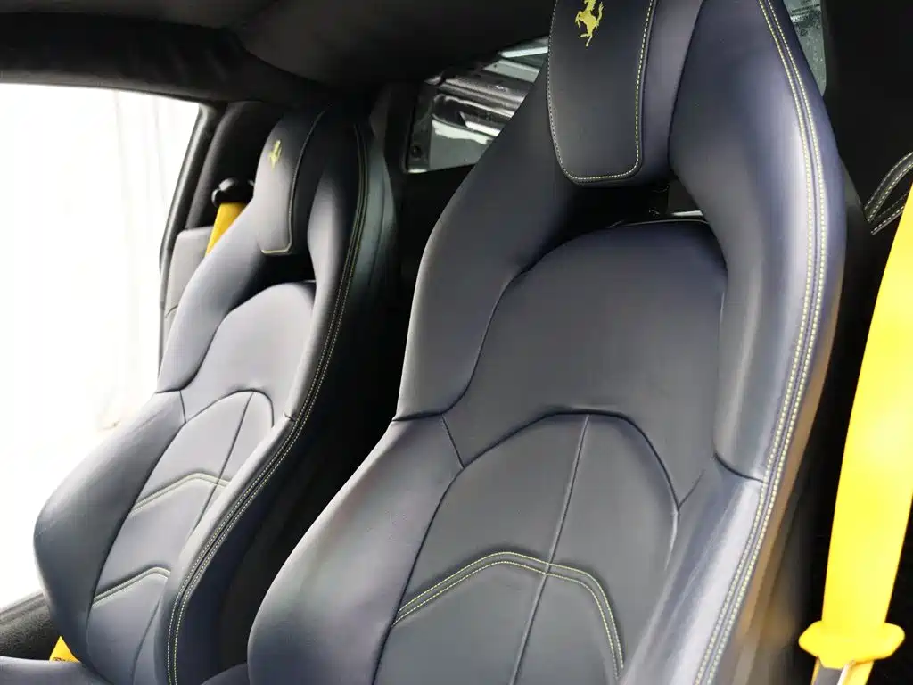 Ferrari Ferrari 488 GTB 2015 488 GTB 2019 - thumbnail 3