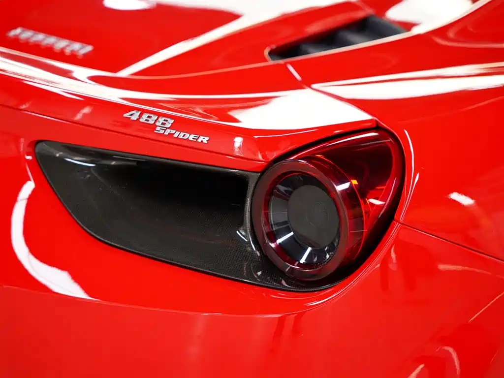Ferrari Ferrari 488 Spider 2015 488 Spider 2019 - thumbnail 5