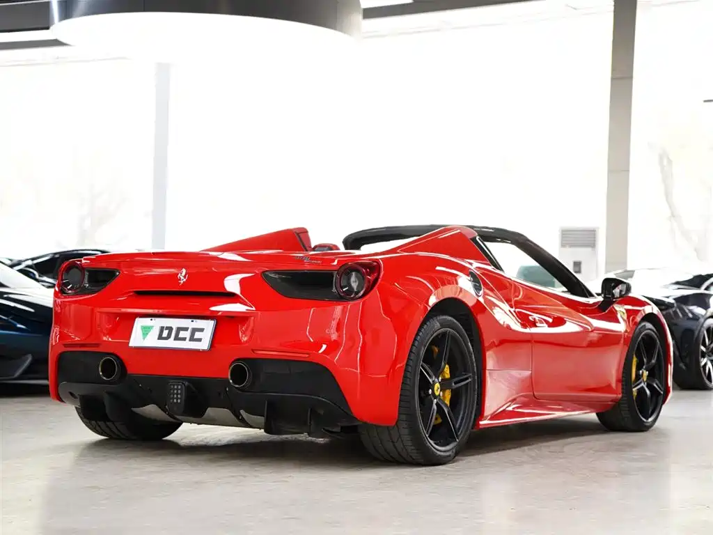 Ferrari Ferrari 488 Spider 2015 488 Spider 2019 - thumbnail 7