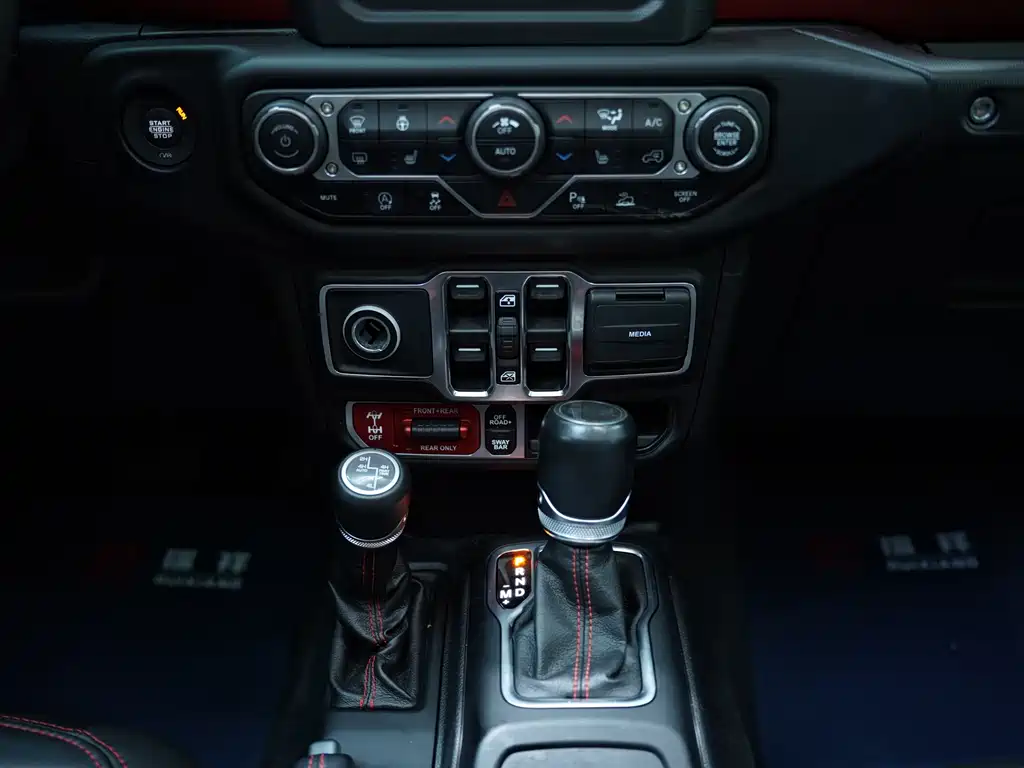 Jeep Jeep Wrangler 2021 2.0T Convertible US Specification 2022 - thumbnail 9