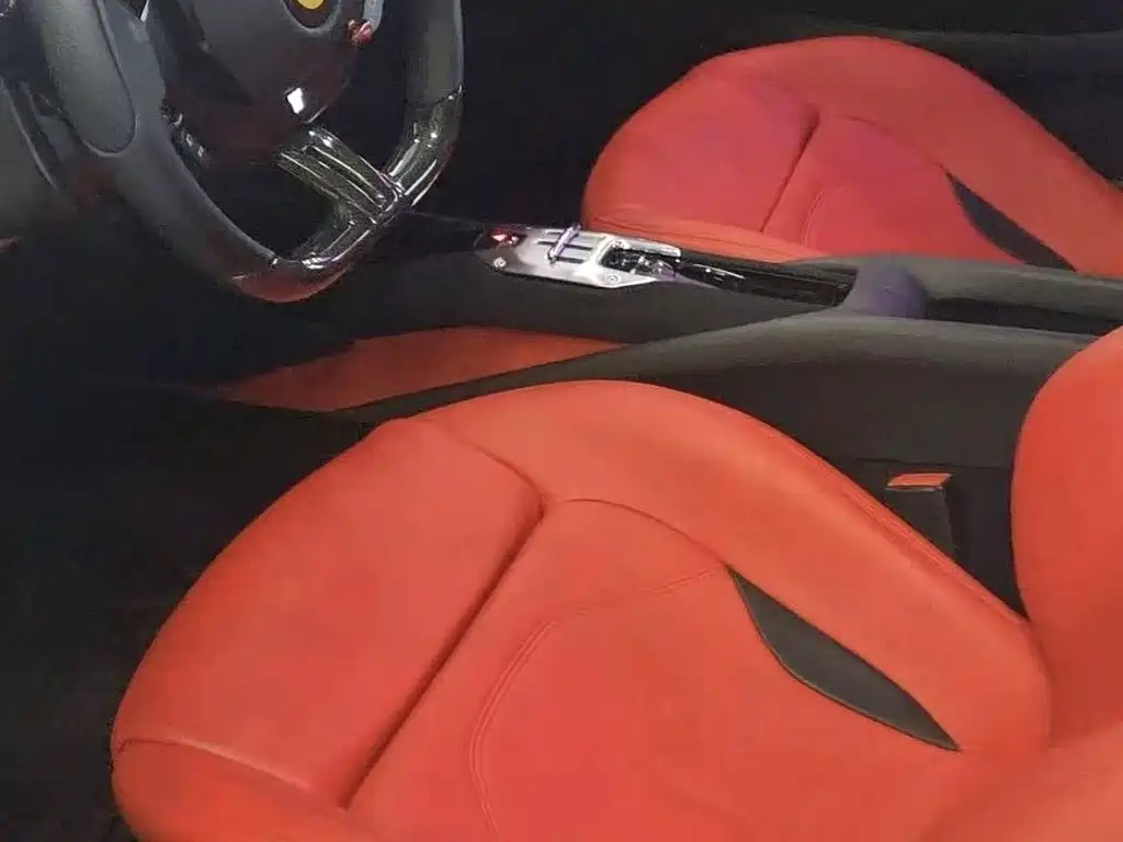 Ferrari Ferrari 296 2021 3.0T V6 GTB 2023 - thumbnail 3