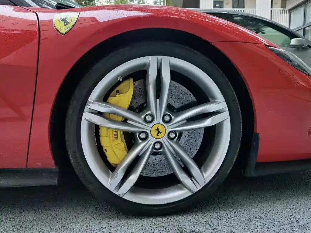 Ferrari Ferrari 296 2021 3.0T V6 GTB 2023 - thumbnail 5