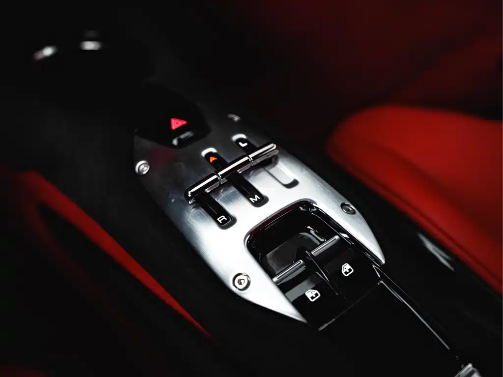 Ferrari Ferrari 296 GTB 3.0T V6 2021 2023 - thumbnail 23