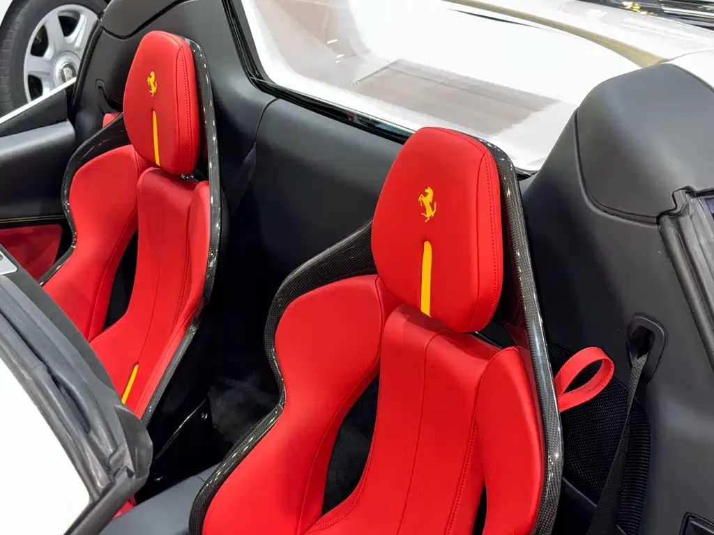 Ferrari Ferrari 296 2022 3.0T V6 GTS 2024 - thumbnail 11