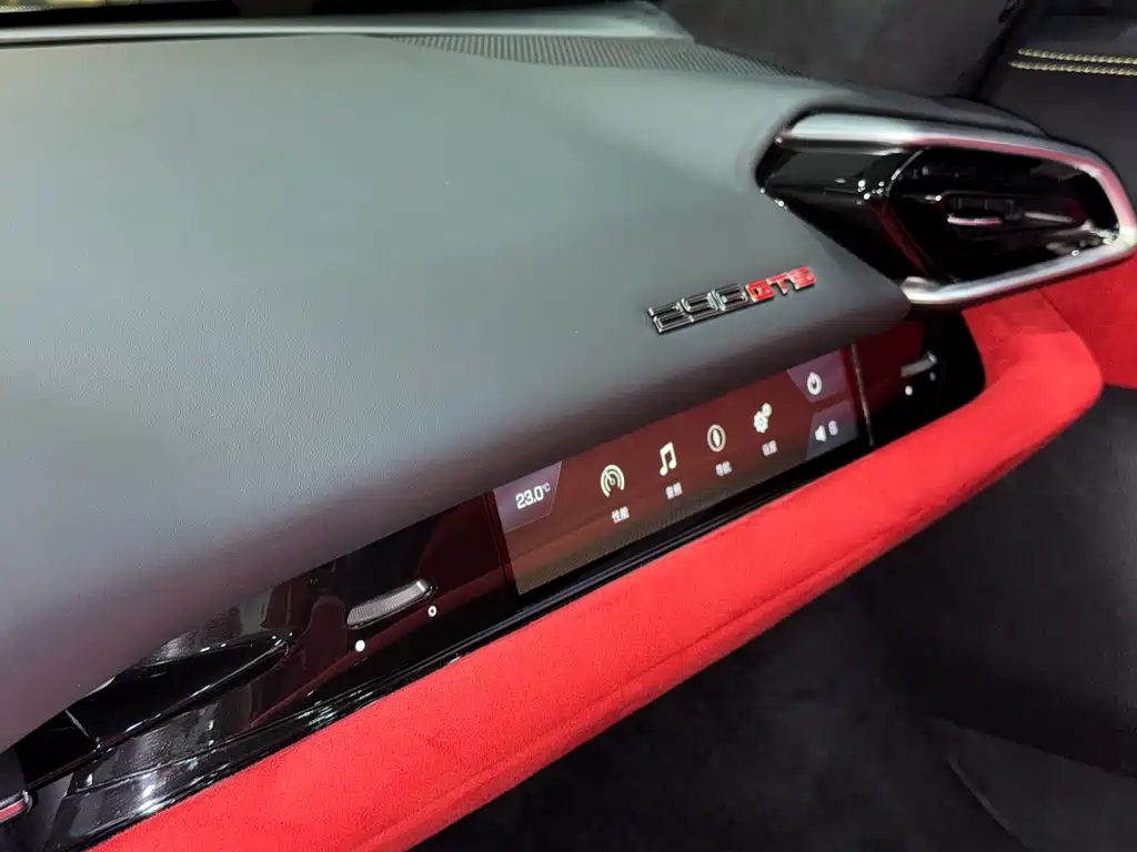 Ferrari Ferrari 296 2022 3.0T V6 GTS 2024 - thumbnail 17