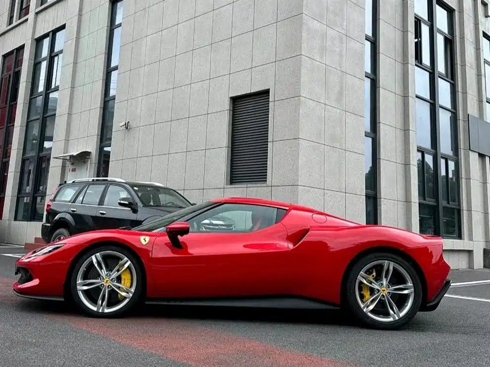 Ferrari Ferrari 296 2021 3.0T V6 GTB 2023 - thumbnail 2