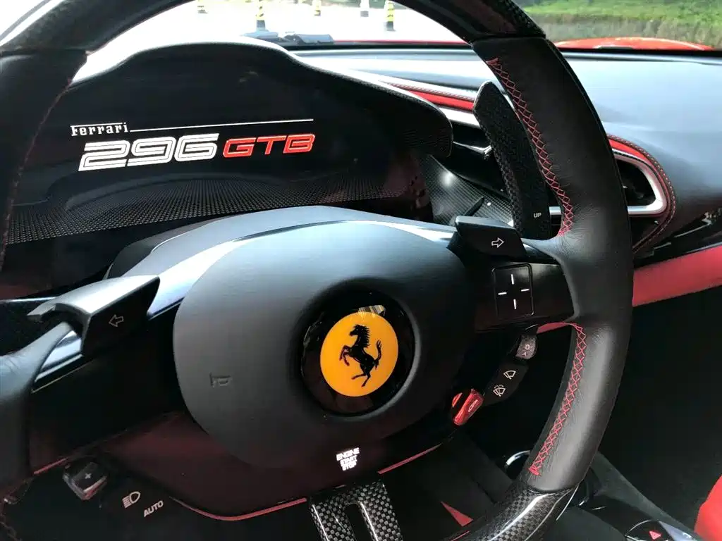 Ferrari Ferrari 296 2021 3.0T V6 GTB 2023 - thumbnail 13