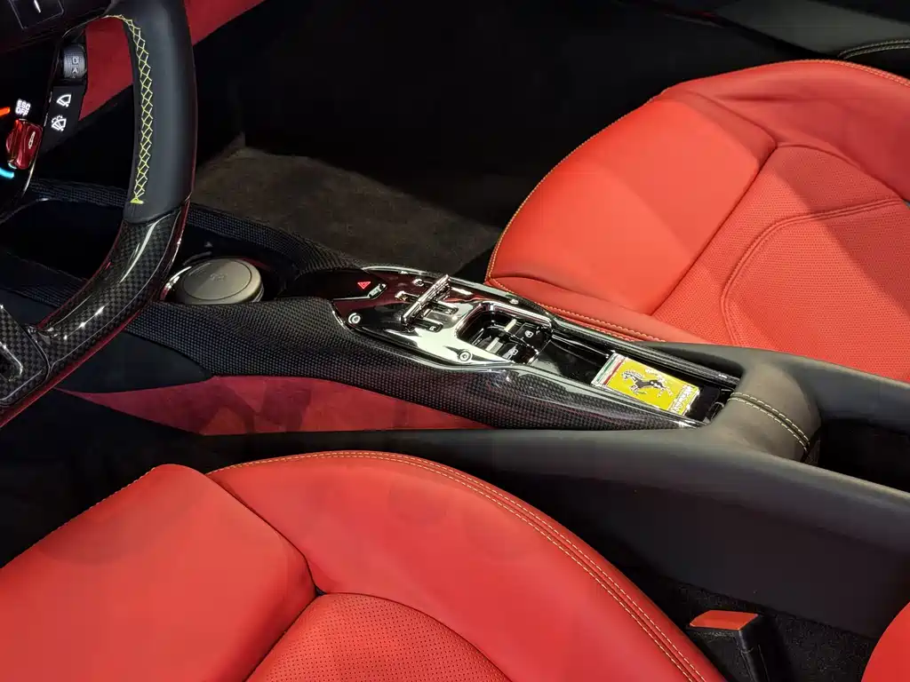 Ferrari Ferrari 296 2021 3.0T V6 GTB 2023 - thumbnail 6