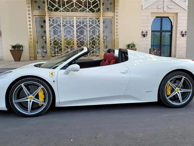 Ferrari Ferrari 458 2013 4.5L Spider 2014 - thumbnail 2