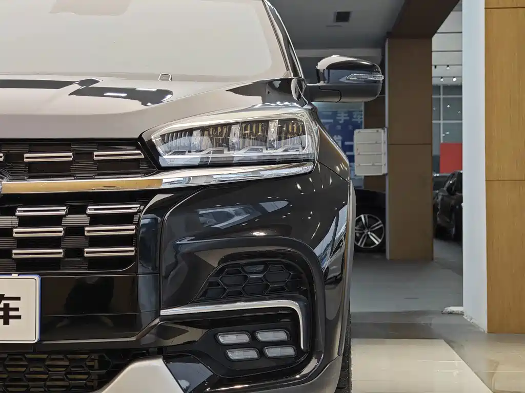 Chery Tiggo 8 2020 290TGDI Automatic Luxury Edition 2020 - thumbnail 2