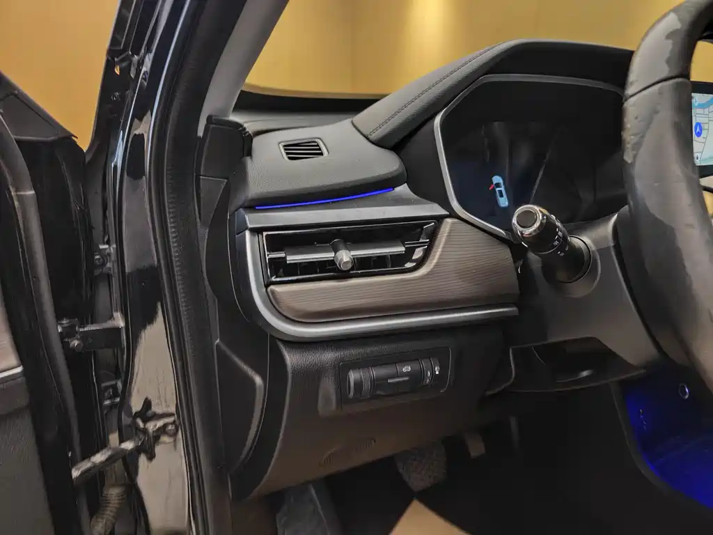 Chery Tiggo 8 2020 290TGDI Automatic Luxury Edition 2020 - thumbnail 11