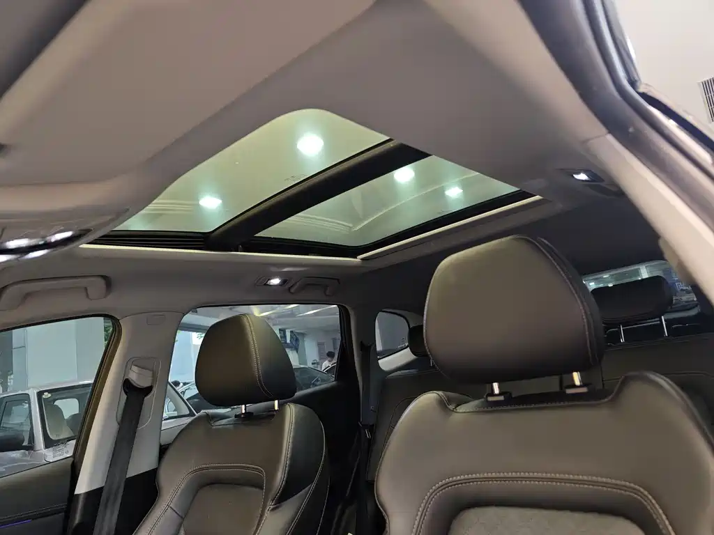 Chery Tiggo 8 2020 290TGDI Automatic Luxury Edition 2020 - thumbnail 12