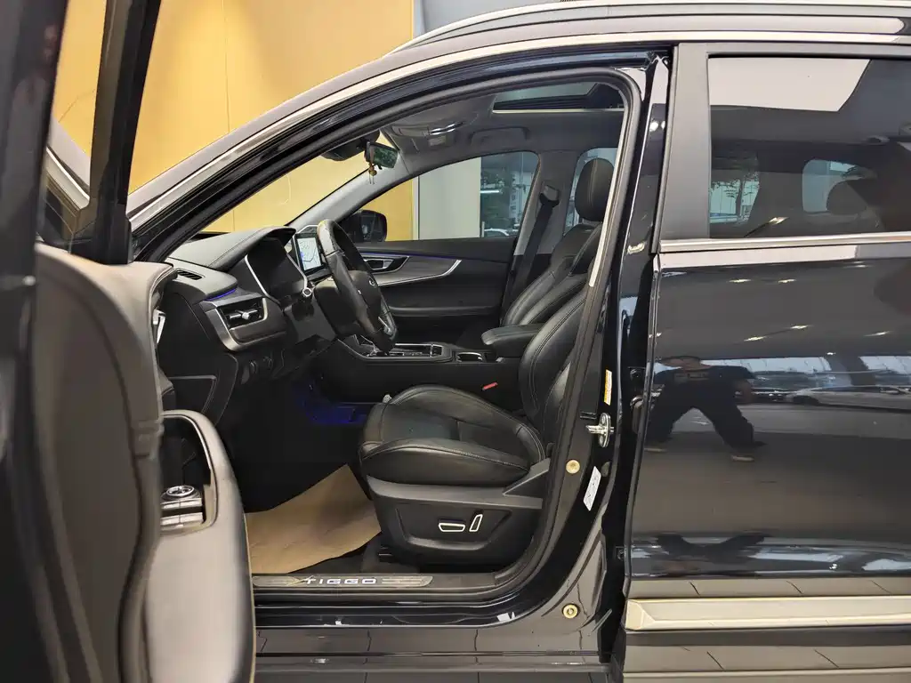 Chery Tiggo 8 2020 290TGDI Automatic Luxury Edition 2020 - thumbnail 13