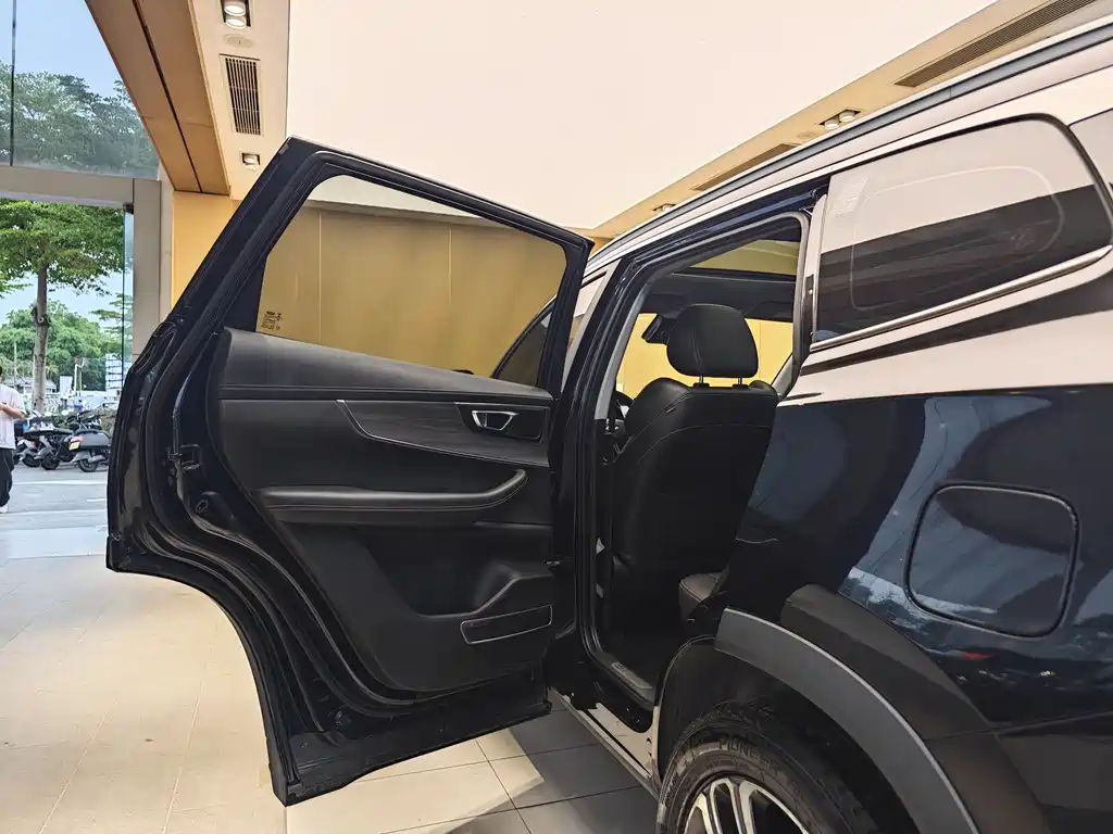Chery Tiggo 8 2020 290TGDI Automatic Luxury Edition 2020 - thumbnail 20