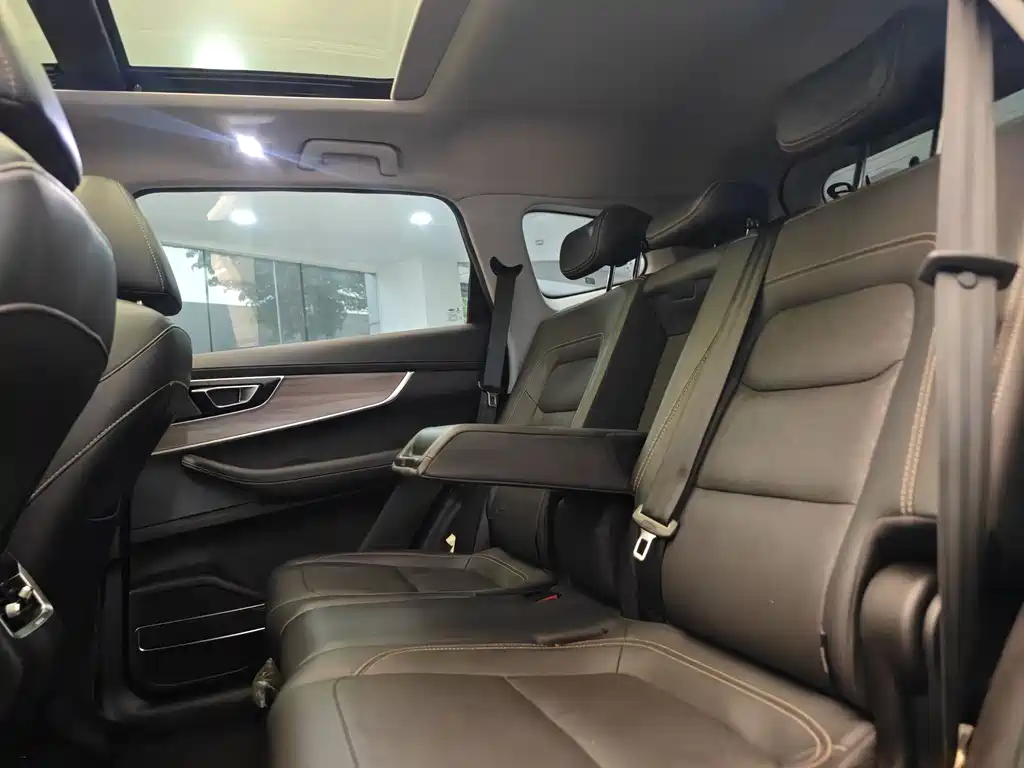 Chery Tiggo 8 2020 290TGDI Automatic Luxury Edition 2020 - thumbnail 22