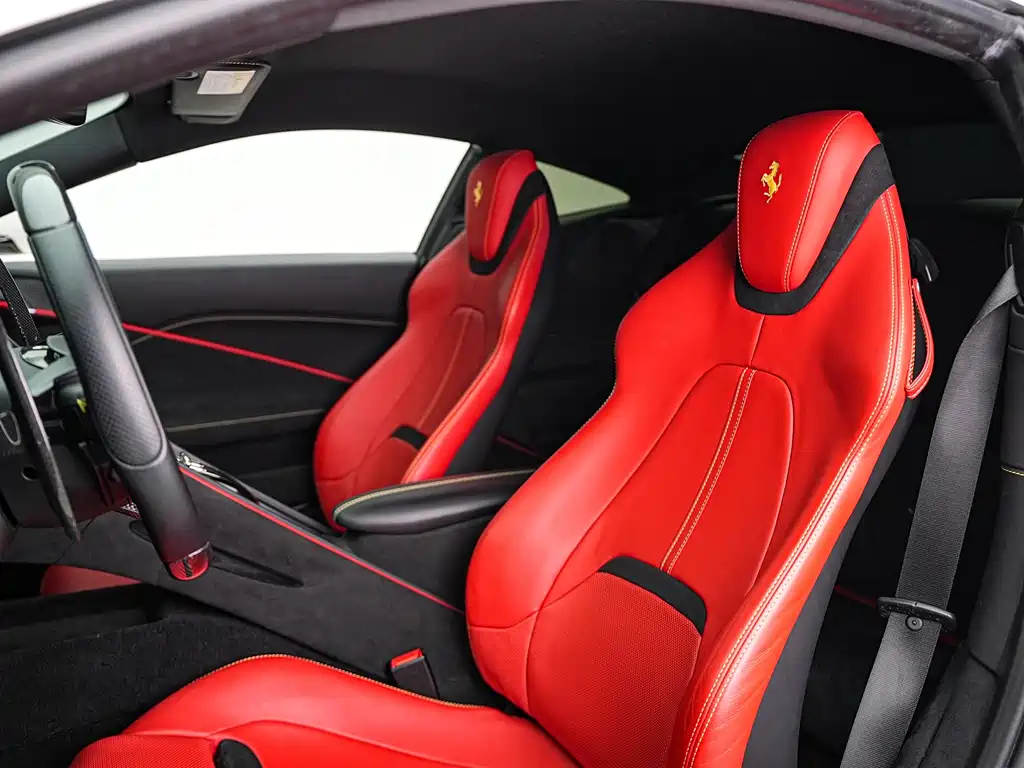 Ferrari Roma 2020 3.9T V8 2021 - thumbnail 10