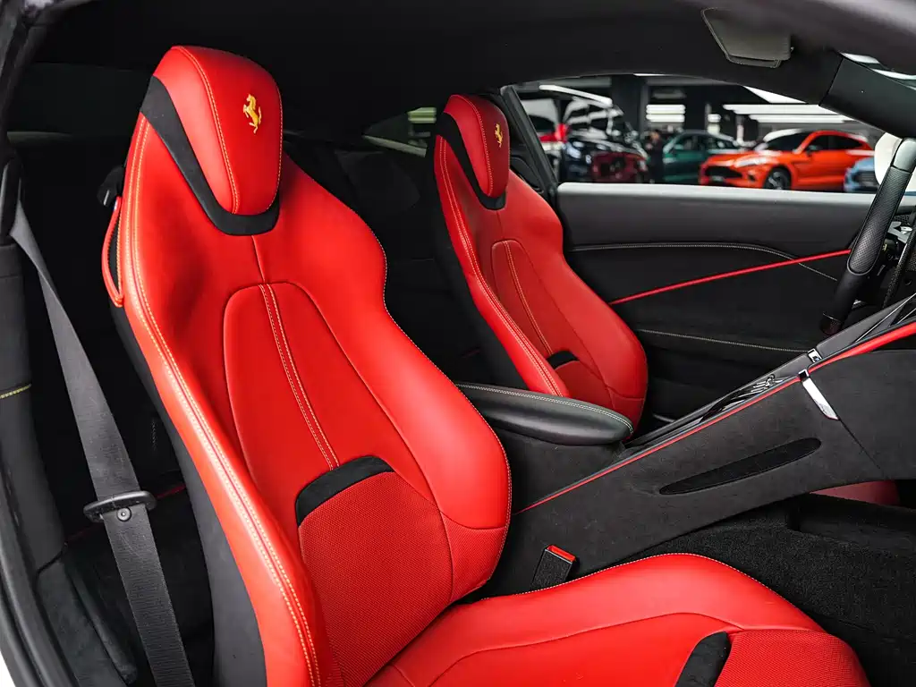 Ferrari Roma 2020 3.9T V8 2021 - thumbnail 15