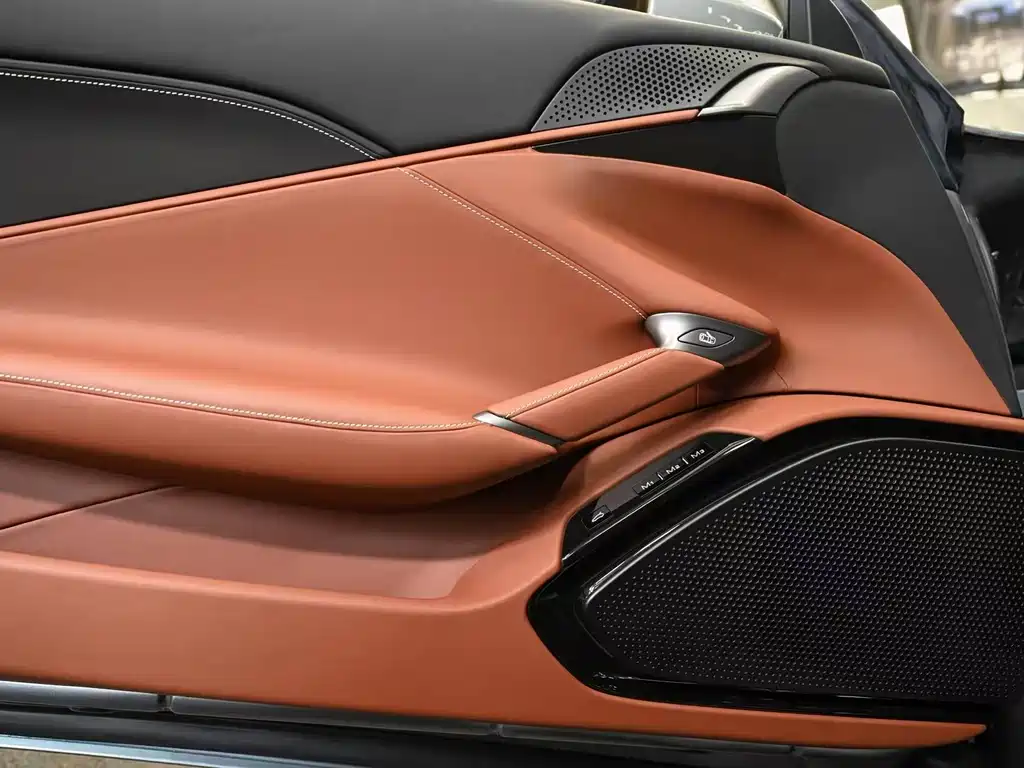 Ferrari Roma 2020 3.9T V8 2022 - thumbnail 17