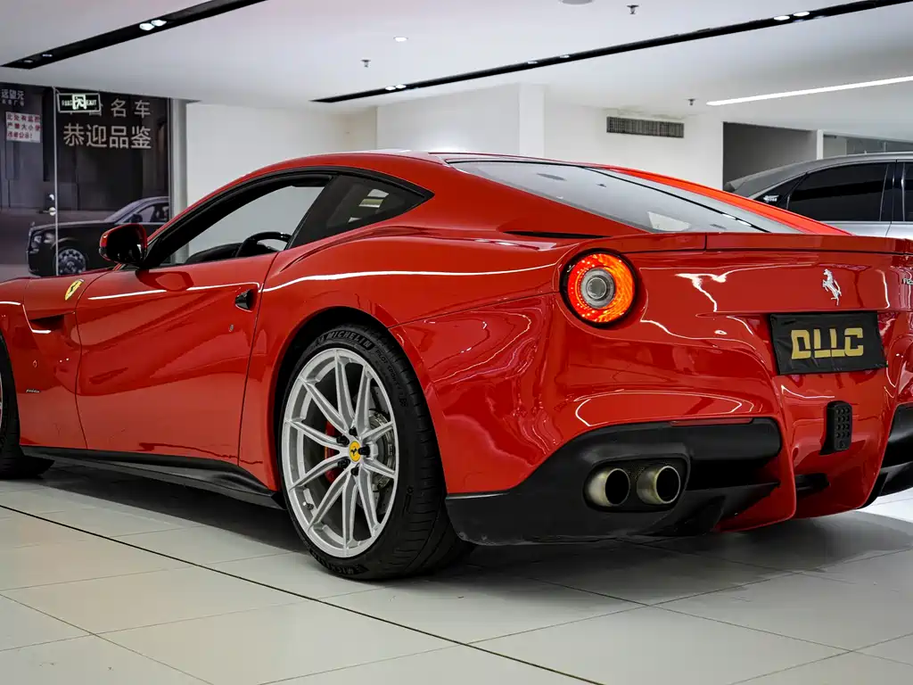 Ferrari F12berlinetta 2013 6.3L Standard 2014 - thumbnail 8