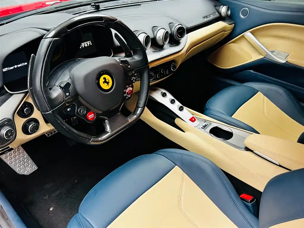 Ferrari F12berlinetta 2013 6.3L Standard 2014 - thumbnail 6