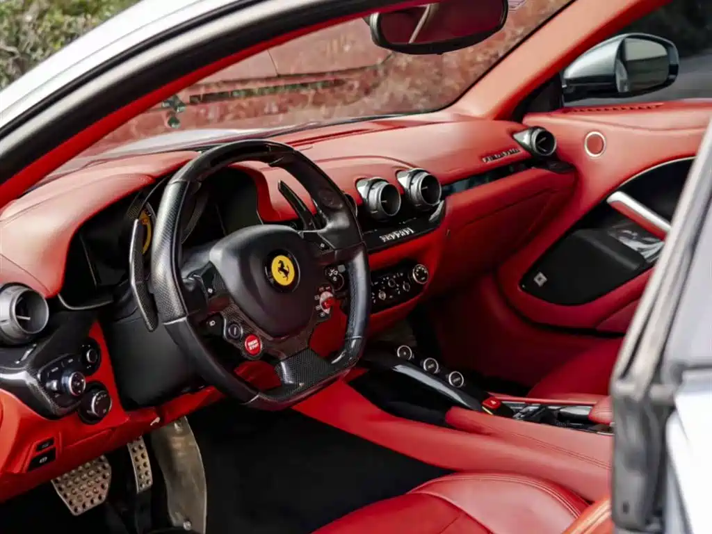 Ferrari F12berlinetta 2013 6.3L Standard 2014 - thumbnail 6