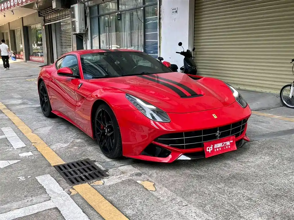 Ferrari F12berlinetta 2013 6.3L Standard 2013 - thumbnail 3