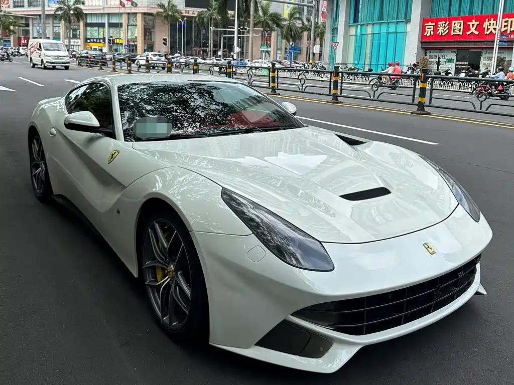 Ferrari F12berlinetta 2013 6.3L Standard 2013 - thumbnail 2