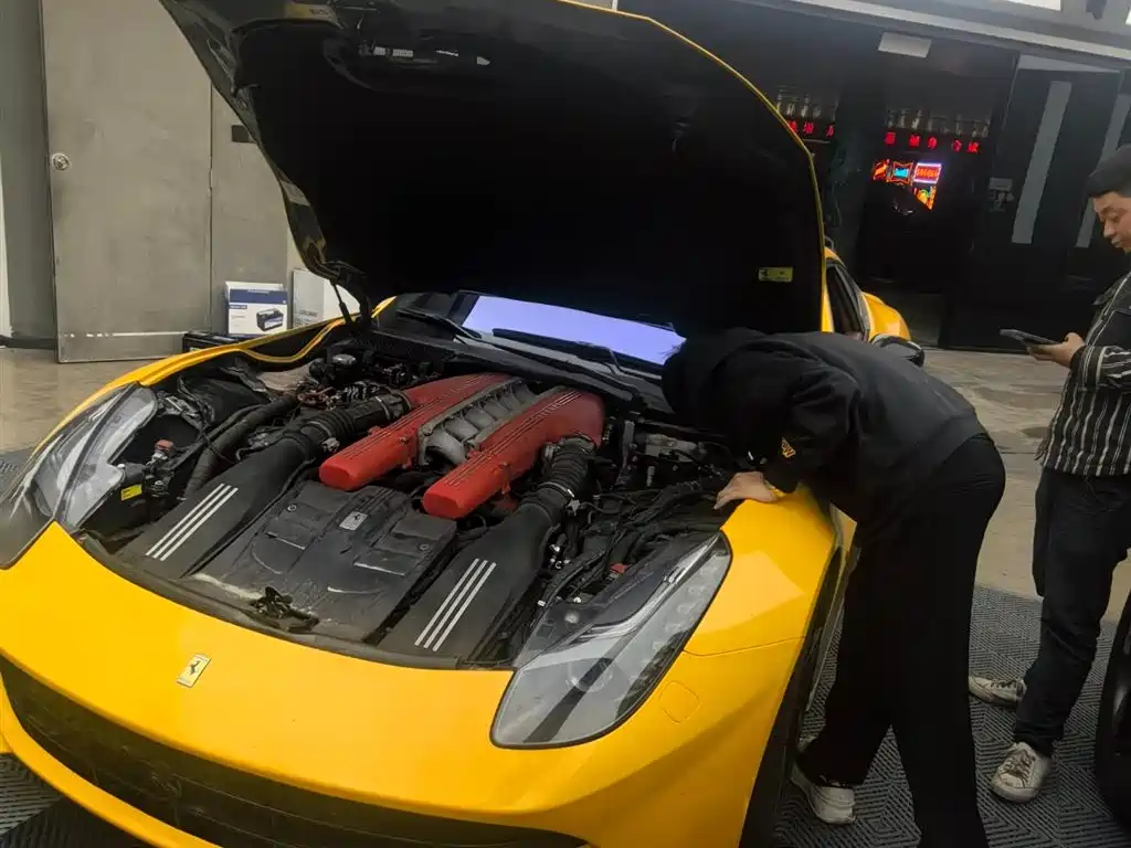 Ferrari F12berlinetta 2013 6.3L Standard 2013 - thumbnail 5