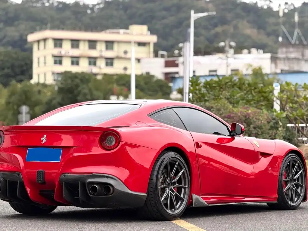 Ferrari F12berlinetta 2013 6.3L Standard 2016 - thumbnail 4