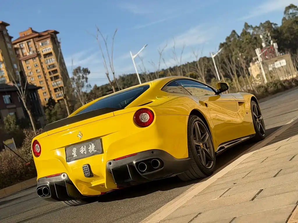 Ferrari F12berlinetta 2013 6.3L Standard 2013 - thumbnail 6