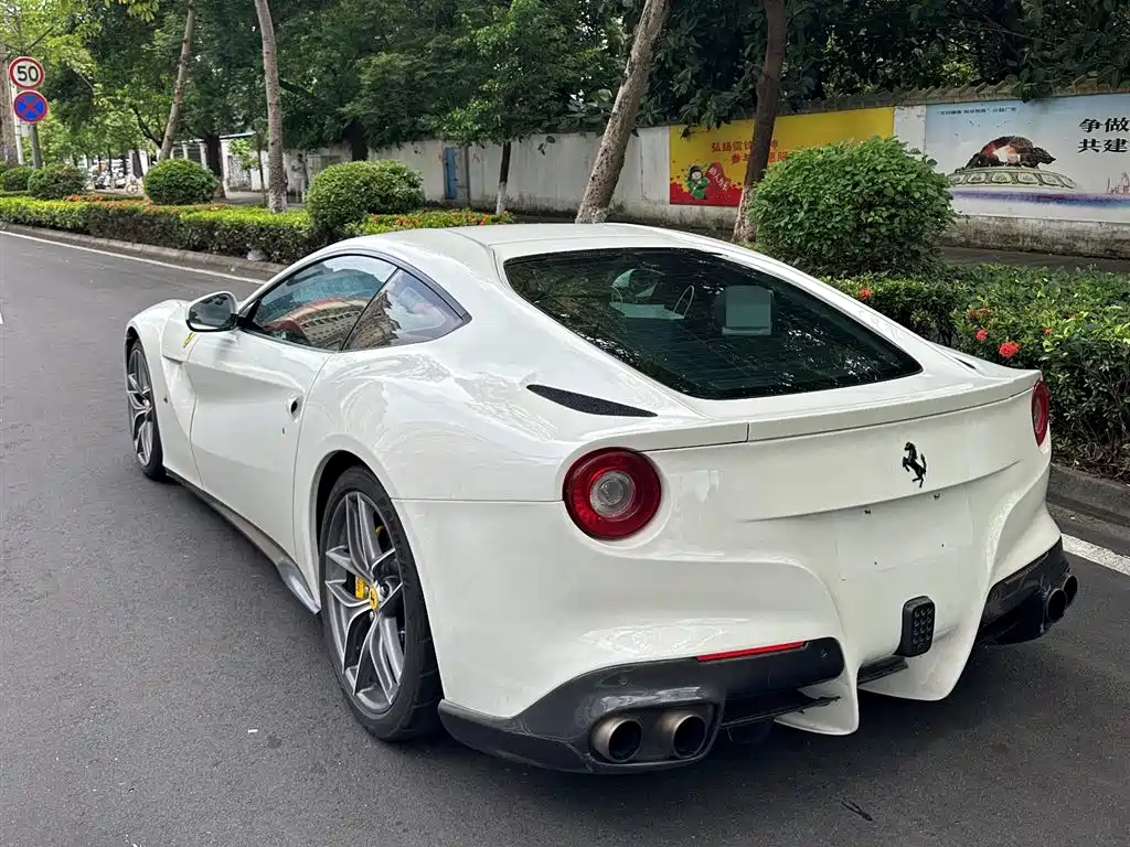 Ferrari F12berlinetta 2013 6.3L Standard 2013 - thumbnail 5