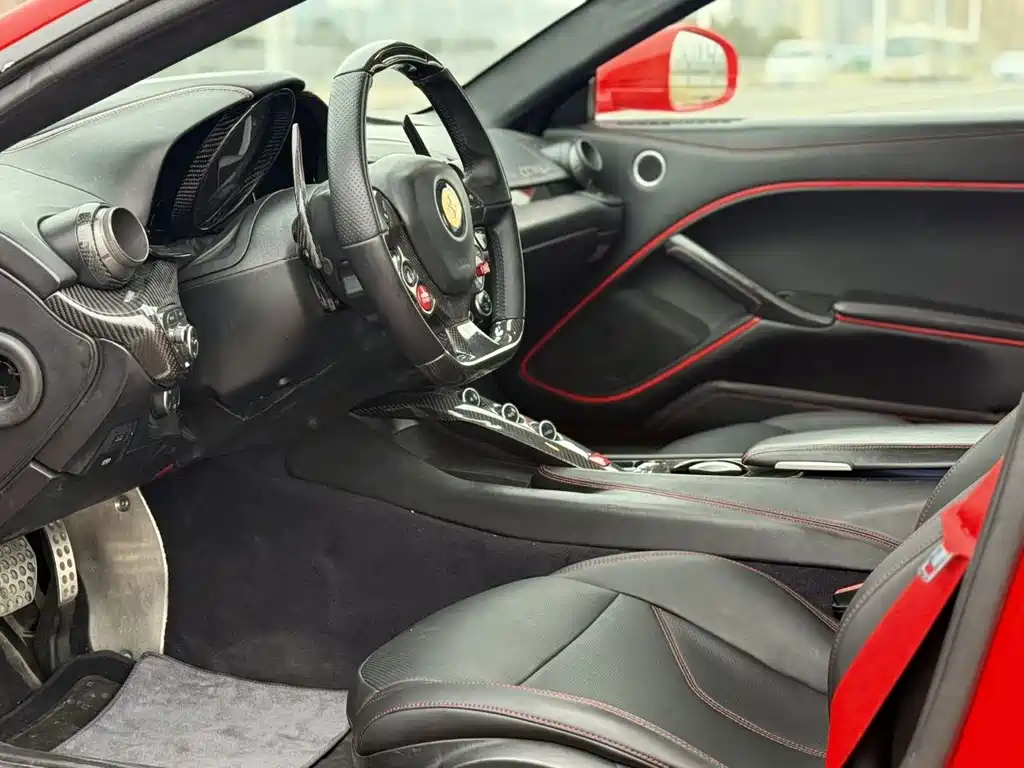 Ferrari F12berlinetta 2013 6.3L Standard 2015 - thumbnail 4