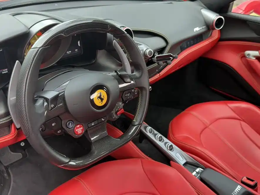 Ferrari Ferrari F8 Tributo 3.9T V8 2022 - thumbnail 9