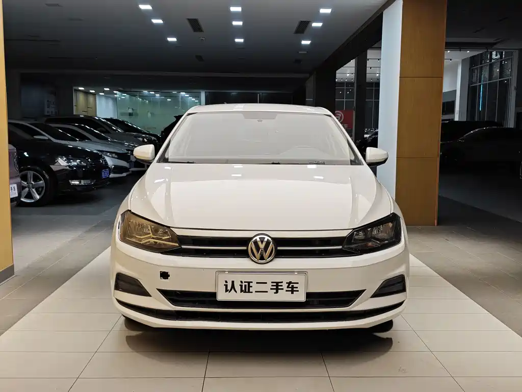 Volkswagen Volkswagen Polo 2023 Plus 1.5L Automatic Comfort Edition 2023 - thumbnail 3