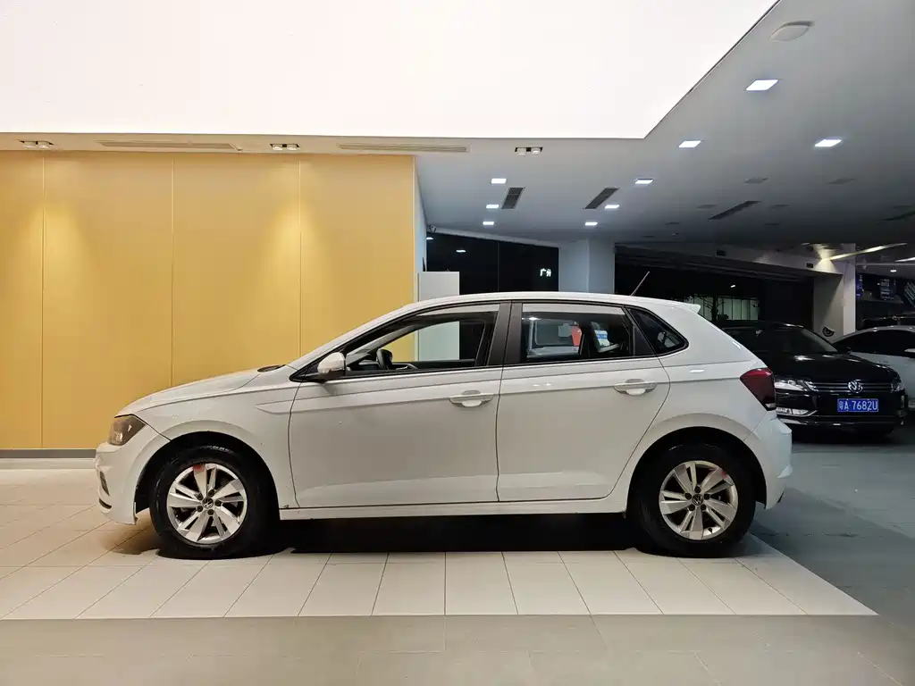 Volkswagen Volkswagen Polo 2023 Plus 1.5L Automatic Comfort Edition 2023 - thumbnail 6