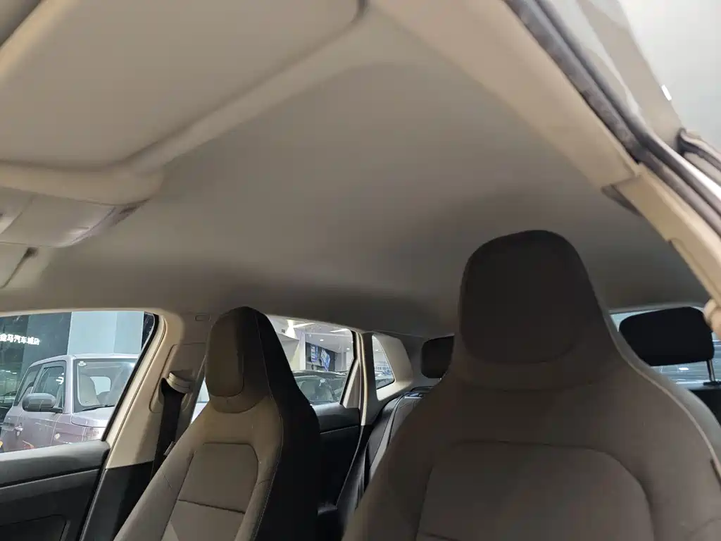 Volkswagen Volkswagen Polo 2023 Plus 1.5L Automatic Comfort Edition 2023 - thumbnail 12
