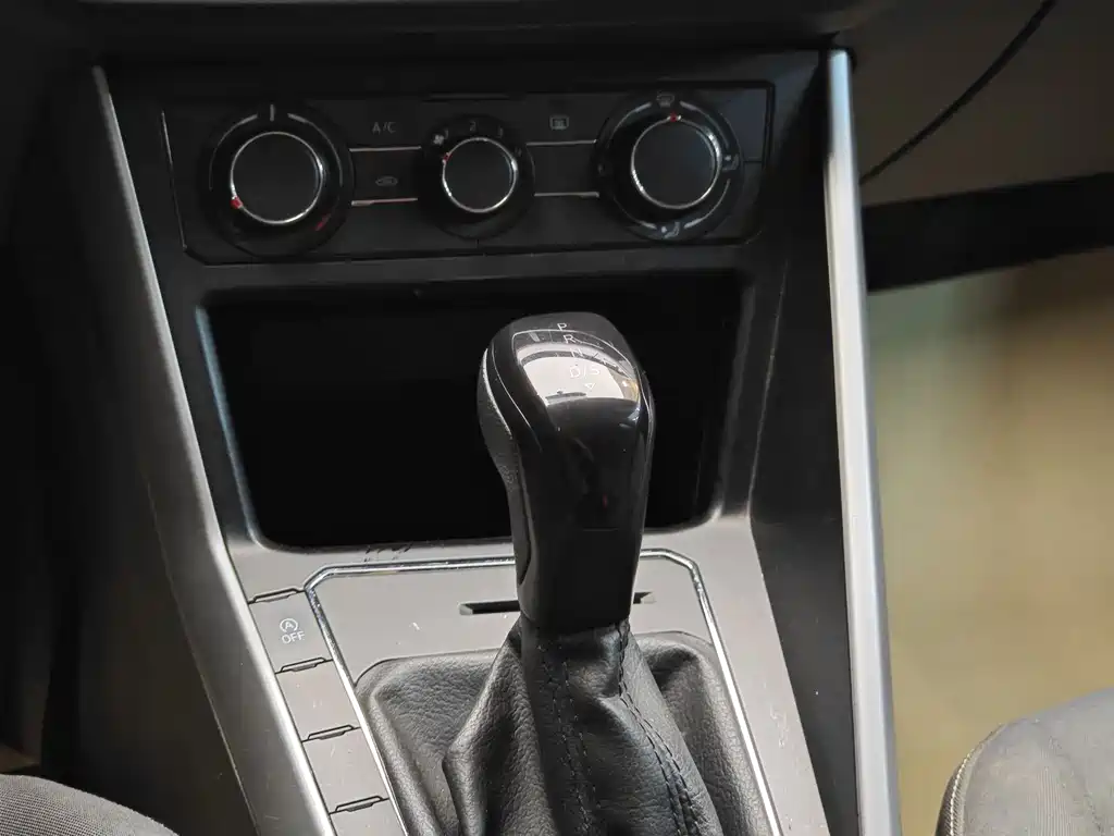 Volkswagen Volkswagen Polo 2023 Plus 1.5L Automatic Comfort Edition 2023 - thumbnail 17