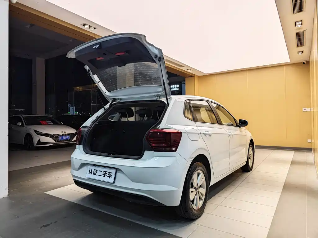 Volkswagen Volkswagen Polo 2023 Plus 1.5L Automatic Comfort Edition 2023 - thumbnail 28
